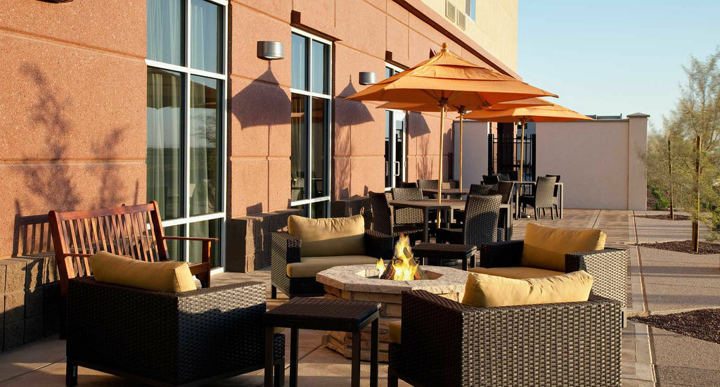 Courtyard Phoenix Chandler/Fashion Center Exteriör bild